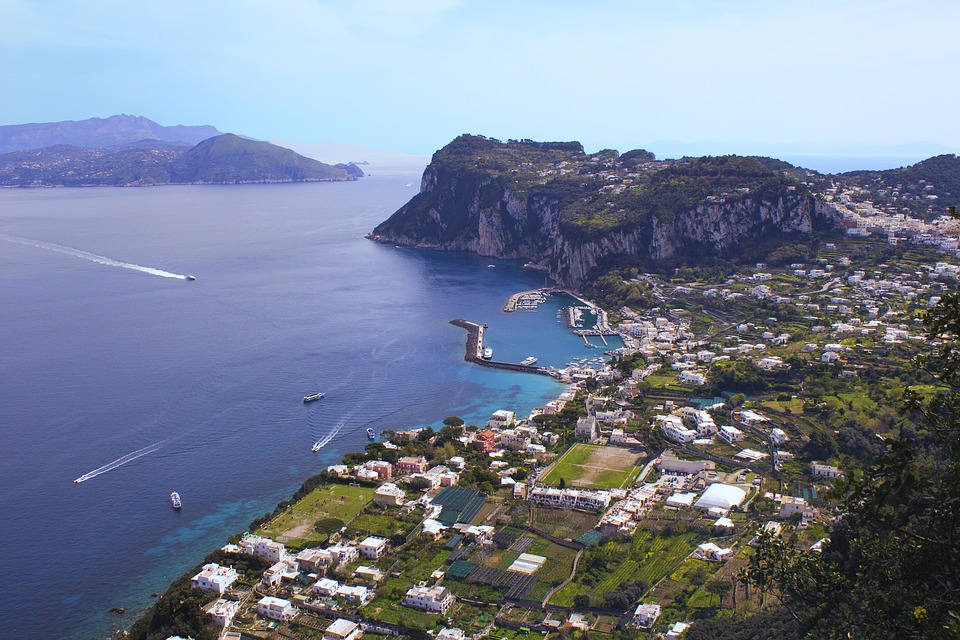 Noleggio Barche Capri - Navalia | Noleggia un Sogno